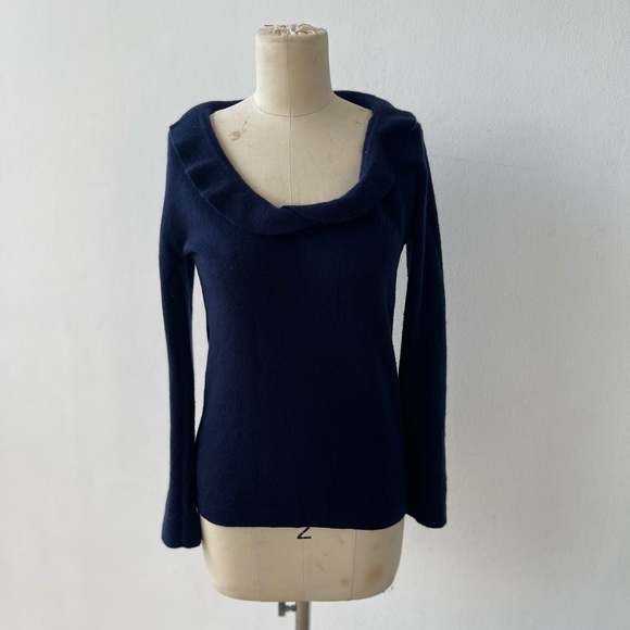 Cashmere 100%.  Pullover Sweater - Picture 1 of 5